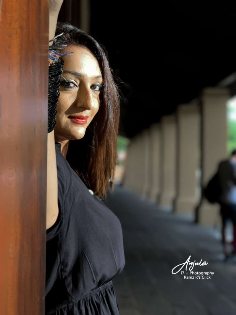Anjula Rajapaksha Hot Photos Anjula Rajapaksha Hot Photos