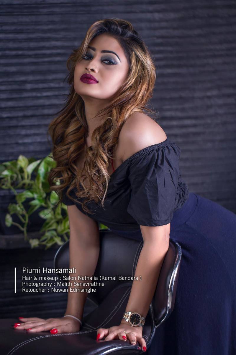 Piumi Hansamali Looks Cozy Piumi Hansamali Looks Cozy