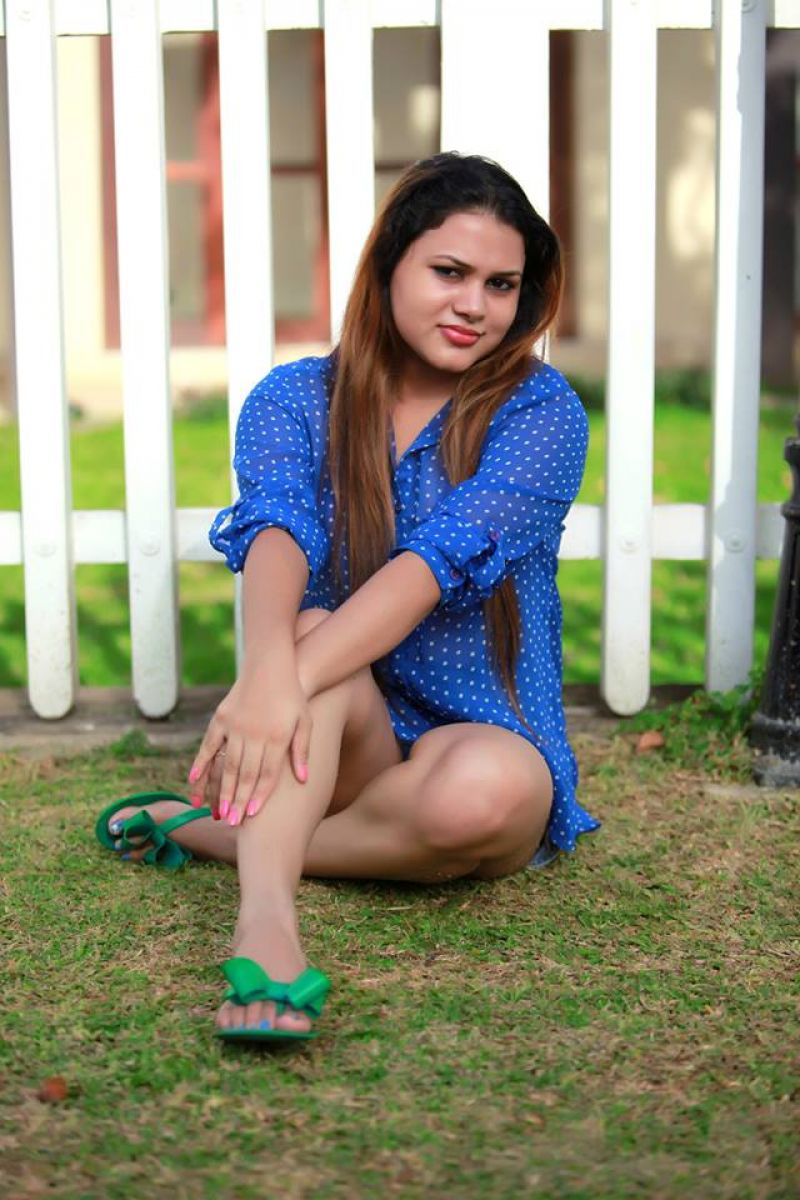 Shani Perera Hot Mix