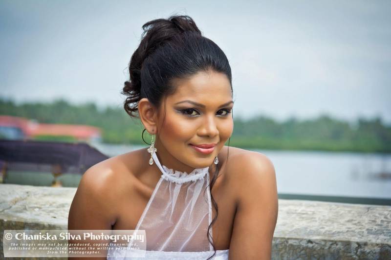 Imasha Dilshani Hot Poses