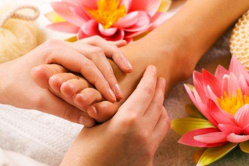කකුල් පැළෙනවට ආයුර්වේදයෙන් බෙහෙත්