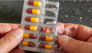 ඇමොක්සිලින් (Amoxicillin) කියන්නේ මොනවාද?