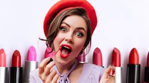 සරාගී lipstick