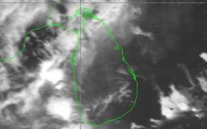 අද පස්වරුවේ ලොකු වැස්සක් කාළගුනෙන් අනාවැකියක්!